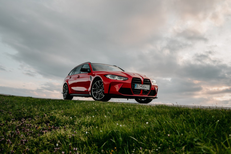 BMW M3 Competition M xDrive Touring – Okamžitý záujem